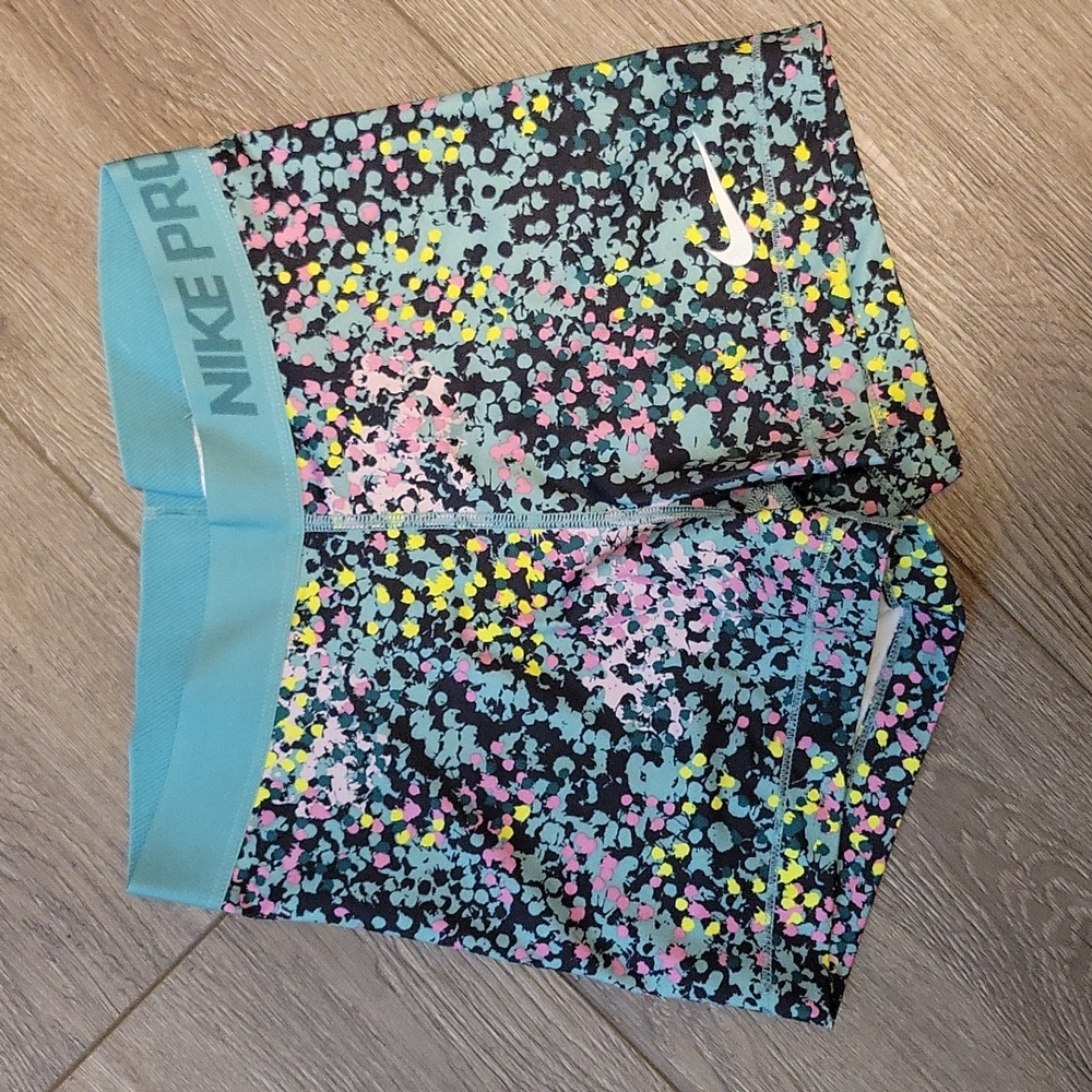 Nike Pro short shorts